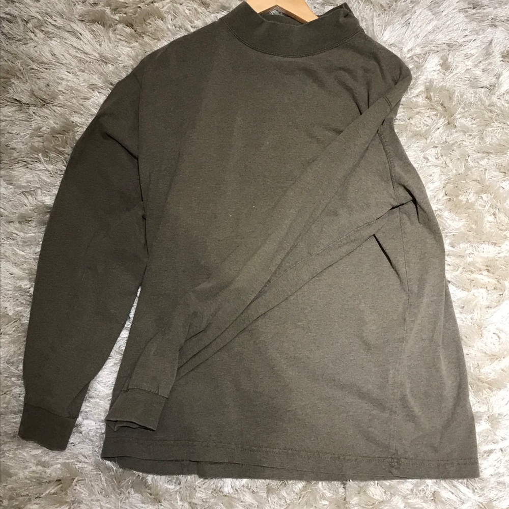 Vintage oversized army green turtleneck